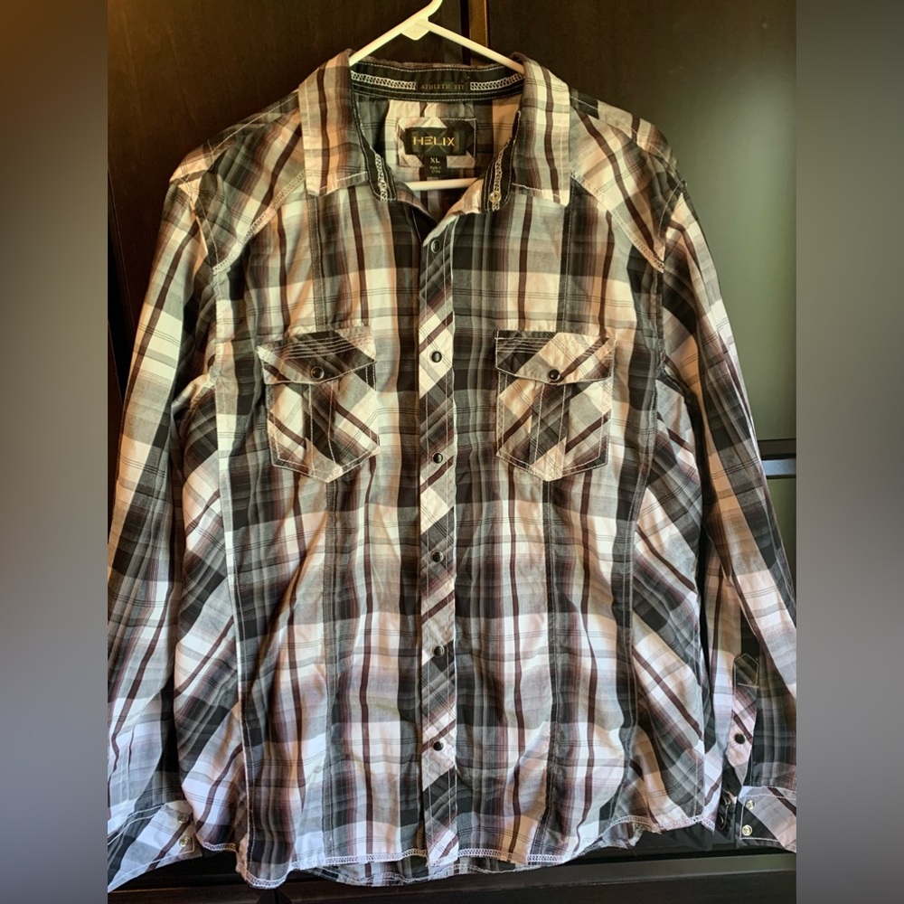 Helix Mens long sleeve shirt XL black burgundy